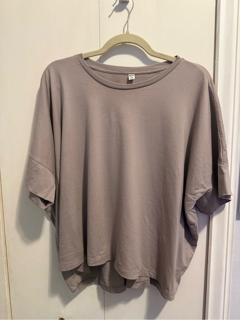 Uniqlo Relaxed Women's Short Sleeve Boxy Tee in Mauve